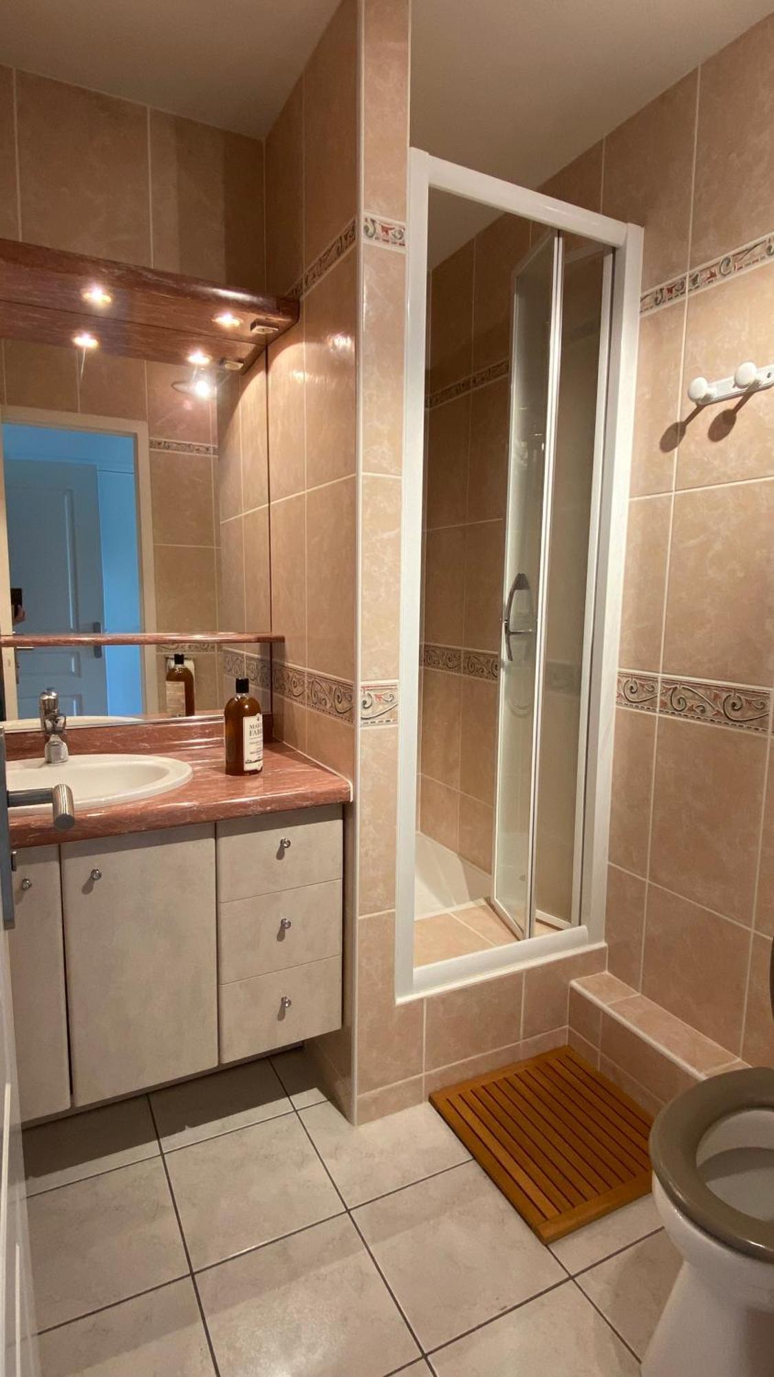 Appartement Avec Vue Mer Et Parking Bénodet エクステリア 写真